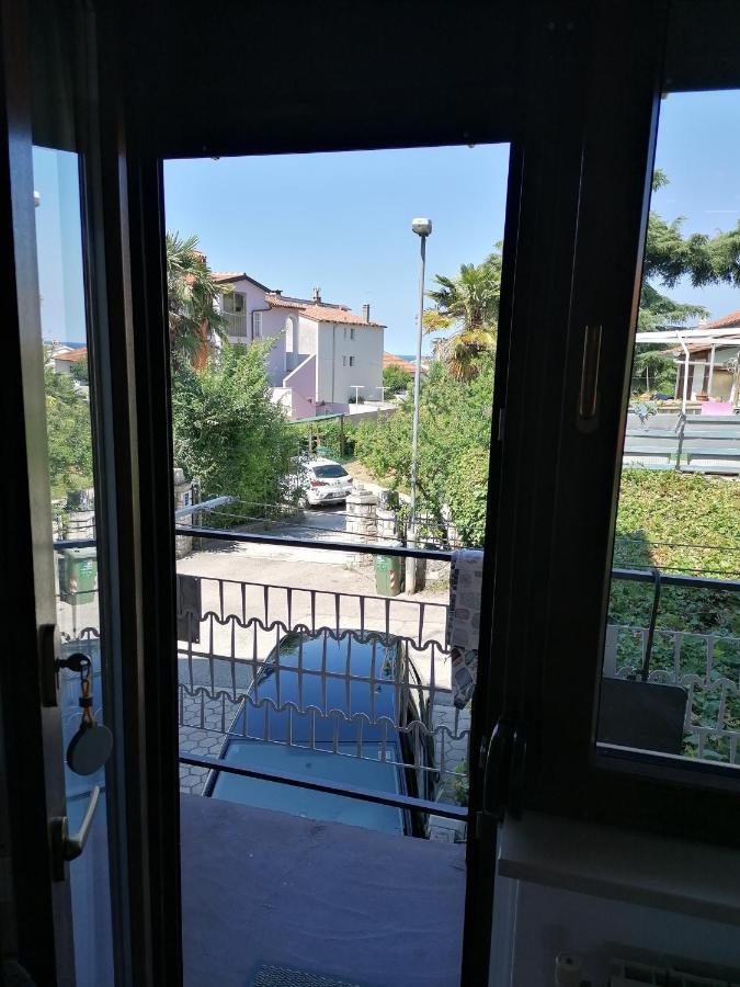 Nice Studio Near Centar+Free Parking Rovinj Exteriör bild