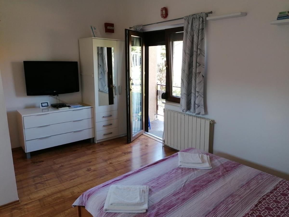 Nice Studio Near Centar+Free Parking Rovinj Exteriör bild